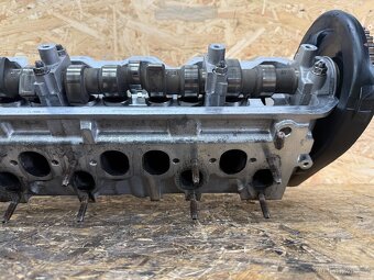HLAVA MOTORU 2.5 TDI VW T4  074103373G - 8