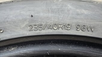 Letní pneu 235/40/19 Hankook - 8