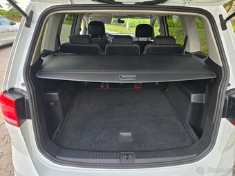 Prodám VW Touran 1,4TSi 110kw 2018 122tis.km - 8