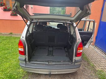 Opel zafira - 8