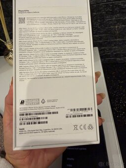 Apple Iphone 15 Pro 256 GB přírodní titan - 8