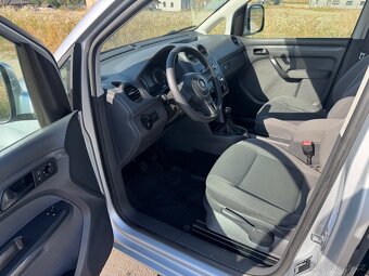 Volkswagen Caddy LiFE 1.6 TDI 2x šoupačky - 8