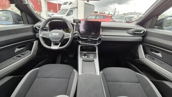 Dacia Bigster, Journey hybrid 155 - 8