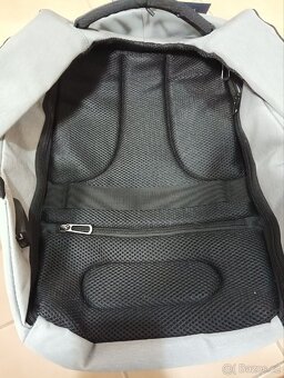 Bezpečnostní SMART batoh s USB konektorem - 8