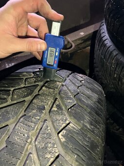 2ks zimní SEMPERIT MASTER-GRIP 2 235/60R16 - 8