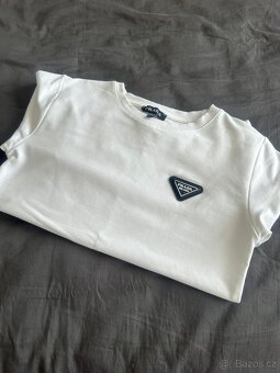 Dívčí svetřík - 8