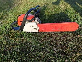 Prodám motorovou pilou Stihl MS 211 - 8