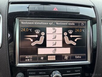 Predávam Volkswagen touareg 3.0 180 kW VW - 8