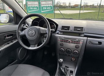 Mazda 3 1.6 Sport Active BENZÍN - manuální převodovka - 8
