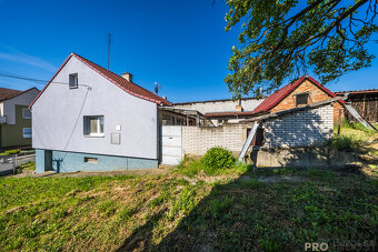 Prodej rodinný dům 3+1 se dvorem a zahradou v Šardicích, RD - 8