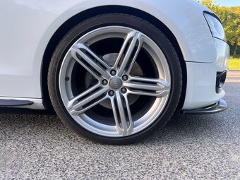 Audi A5 QUATTRO 3.0 TDI - 8