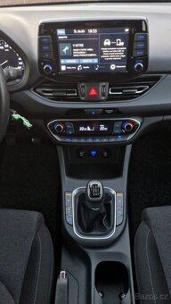 Hyundai i30 1,5 GDi 117kW Edícia 30, 12700km - 8