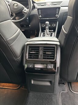 Predám Škoda Superb 3 2.0 TDI 140kw 4x4 - 8