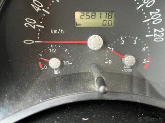 VW New Beetle 1,9 TDI, 66 kW - 8