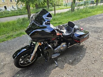 HARLEY DAVIDSON ELECTRA GLIDE FLHT 107cu naj.6550Km - 8