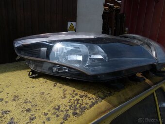 Renault Scenic III 2009 PŘENÍ NÁRAZNÍK, SVĚTLA - 8