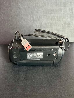 Videokamera Sony HDR-PJ240 s projektorem - 8