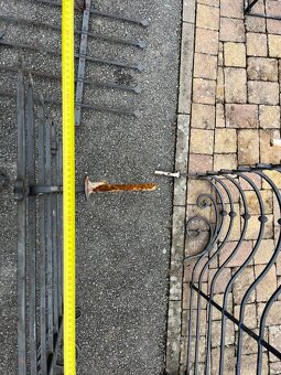 Okenní mříže + držáky pod květináče - 8