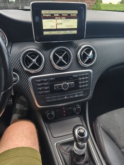 Mercedes Benz 200 CDI AMG line - 8