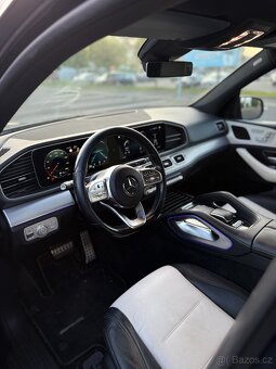 Mercedes-Benz GLE 300d 4MATIC AMG - 8