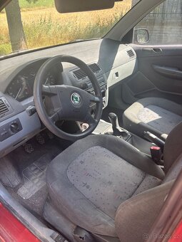 Škoda Fabia - 8