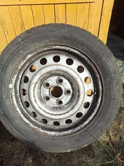 Prodám zimní pneu na discích 195/60/R16 C - 8