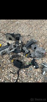 BMW e36 compact na díly - 8