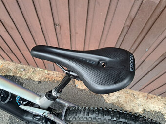 CUBE Stereo Hybrid HPC SLT 750 - 8