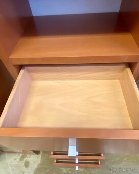 Stěna - kancelářský / studentský nábytek - 8