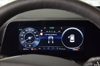 Kia E-Niro 64,8 kWh Style AT 150kW - 8