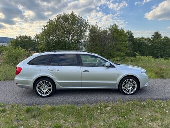 ŠKODA SUPERB II 2.0 TDI COMBI/ZÁRUKA/JARNÍ SLEVA - 8