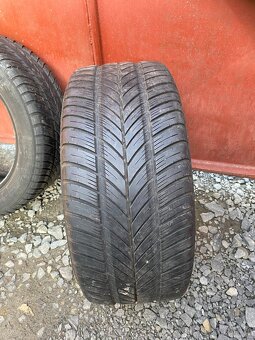 Prodám gumy 225/50/16 - 8
