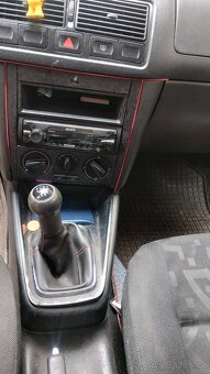Volkswagen golf - 8