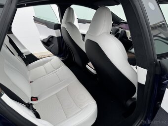 Tesla Model S, 500kw USA bily interiér - 8