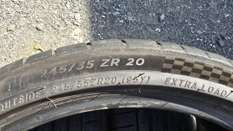Letní pneu 245/35/20 Michelin - 8