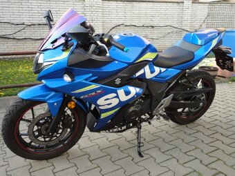 SUZUKI GSX250R ABS - 8
