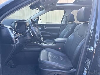 Kia Sorento Hybrid EX 1.6L 2022 - 8