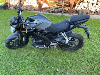 Yamaha mt 125 - 8
