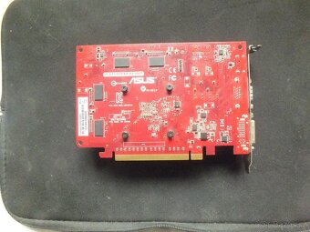 stolní PC - prodej -WIN 10 pro 64bit Gigabyte GA-EP31-DS31 - 8