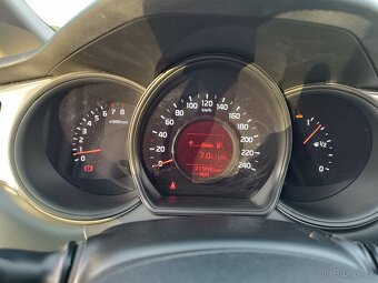 KIA Ceed 1,6 GDI - 8