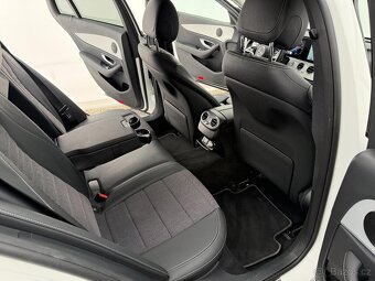 Mercedes-Benz Třídy E, 300de 9G DPH PLUG-IN 4X4 1-MAJ - 8