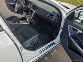Volvo v60 - 8