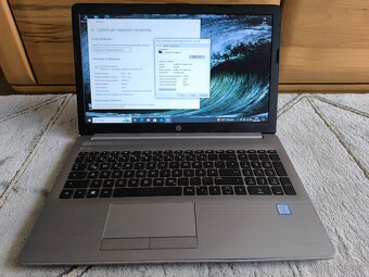 HP 250 G7 Intel-Core i3 8gen. - 8