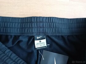 Nike dámské sportovní kalhoty tepláky vel. XL nové - 8