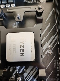 eSports (HERNÍ) PC RYZEN 5700X3D RX 6800 16GB TOP - 8