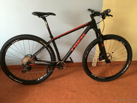 Karbonové horské kolo Trek Superfly 9.6, Shimano XT výbava - 8