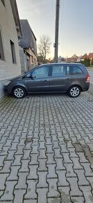 Zafira - 8