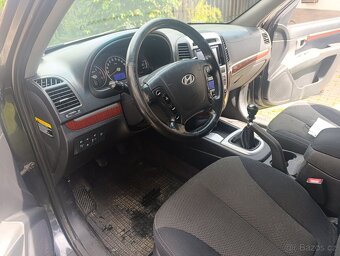 Hyundai Santa Fe - 8