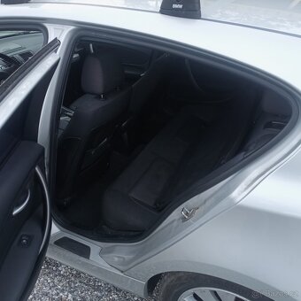 BMW 116 i,85 kw rv 2007 - 8