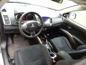 Mitsubishi Outlander 2.2 TD 4x4 7 míst, - 8